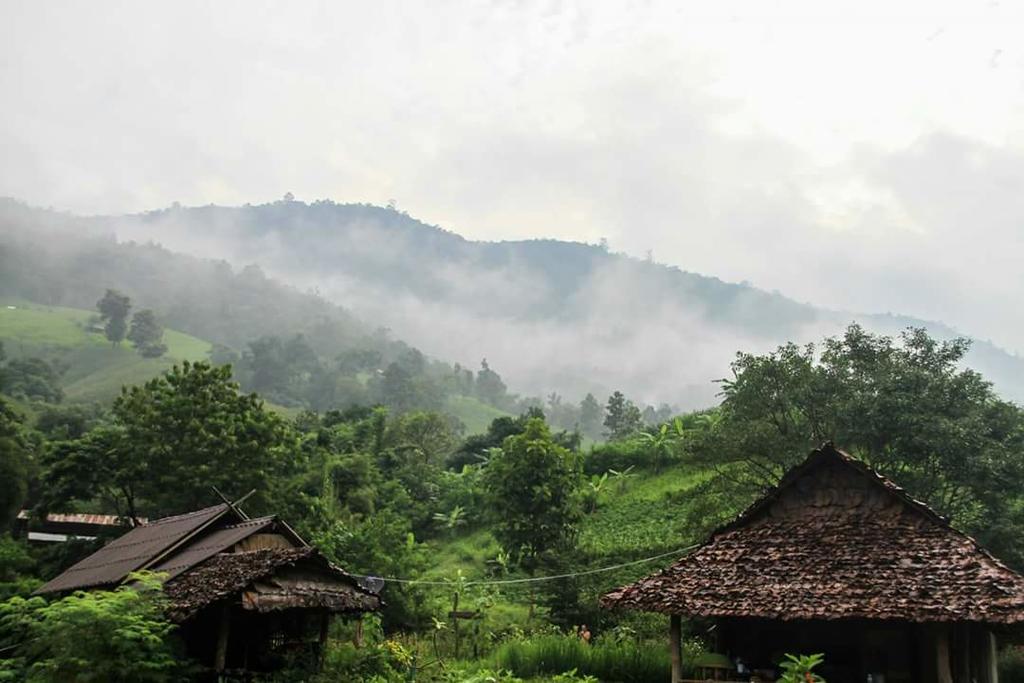 โกวิท กระท่อมปลายนา แม่แจ่ม Ban Mae Pan Noi ภายนอก รูปภาพ